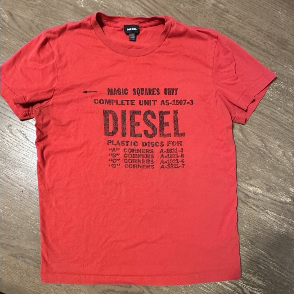 Diesel Men L T DIEGO B6 Magic Squares Graphic T Shirt Red Maglietta Streetwear